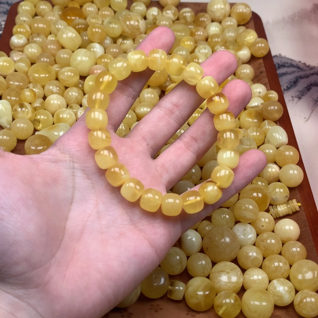 晋***美裸石蜜蜡未镶嵌2246