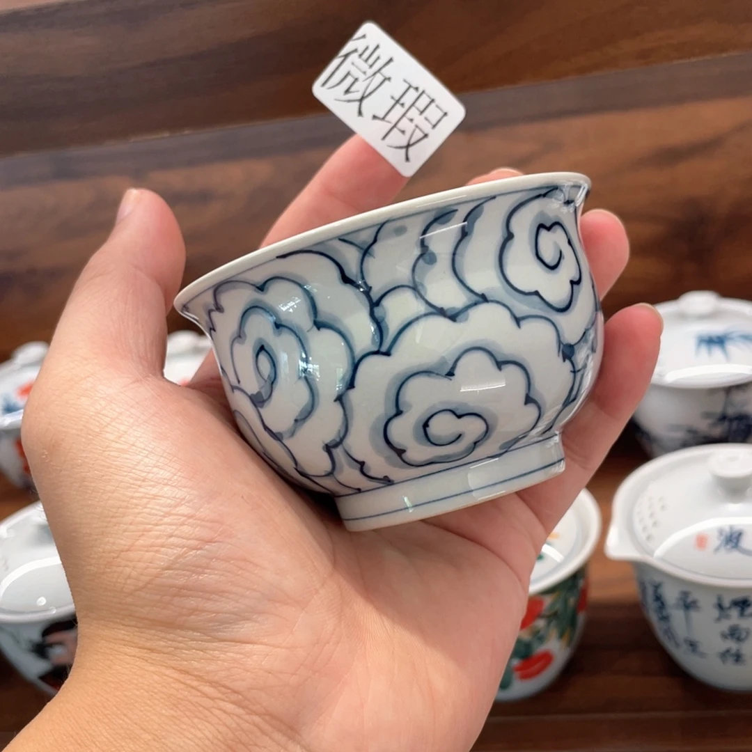 釉下手绘茶具微瑕