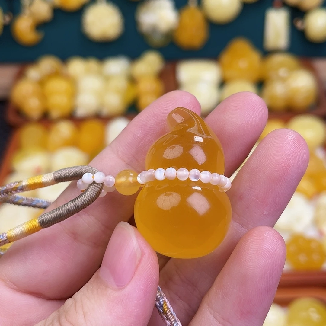 蜜蜡毛衣链未镶嵌蜜蜡