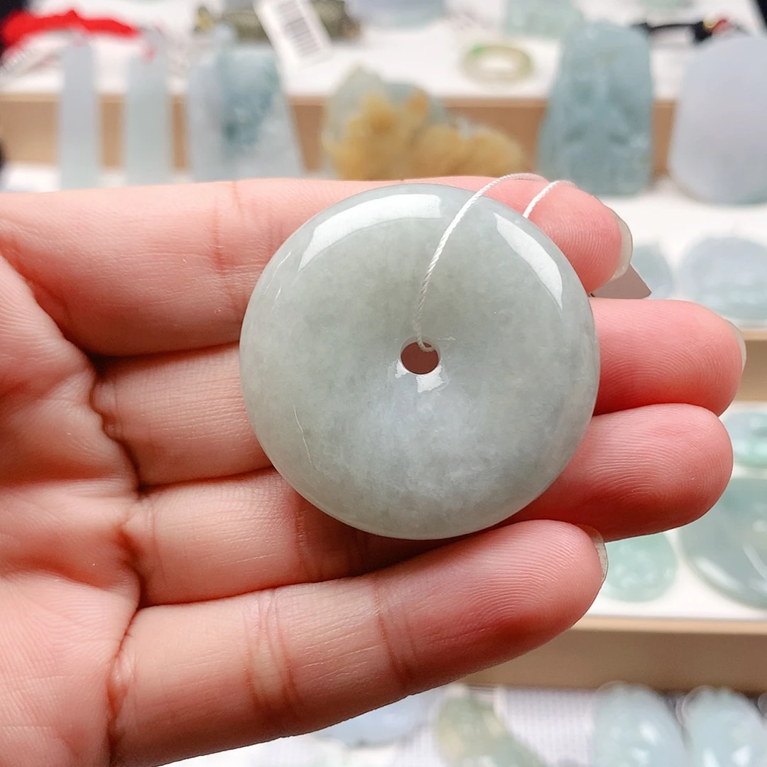 翡翠未镶嵌吊坠(不含链)23平安扣