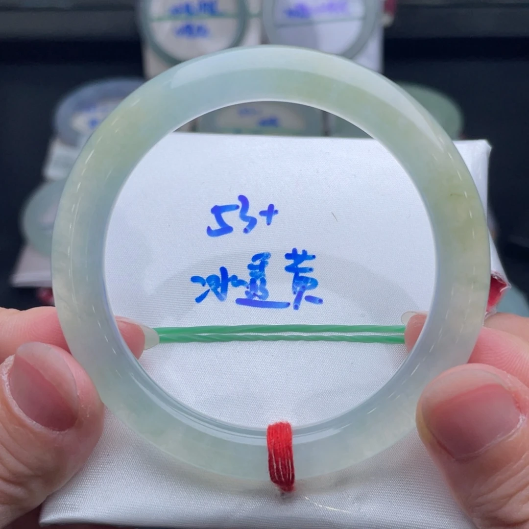 翡翠未镶嵌手镯翡翠手镯17