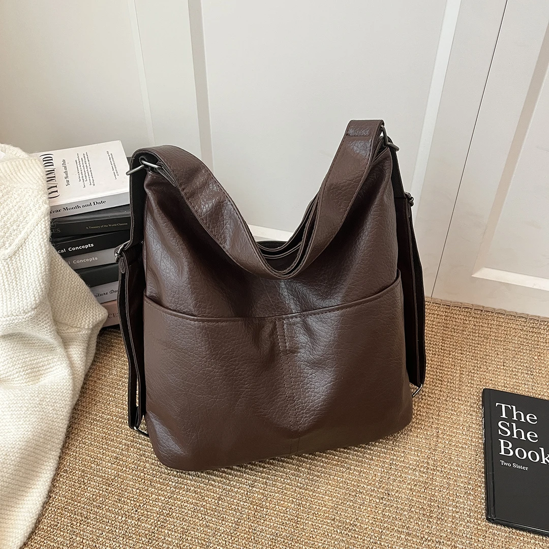 秋季新款时尚简约百搭单肩斜挎包8336咖色