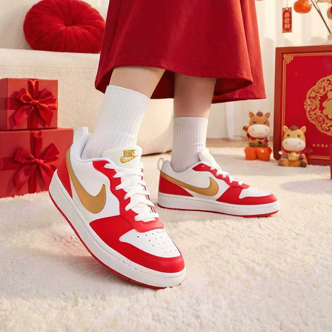 NIKE/耐克马年限定26新款Court运动鞋舒适休闲鞋红色大童板鞋