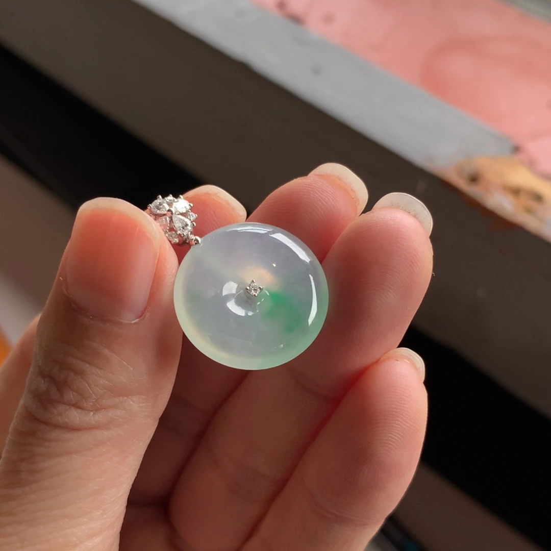 翡翠颈饰18K金镶嵌天然缅甸翡翠吊坠19.7-4.9