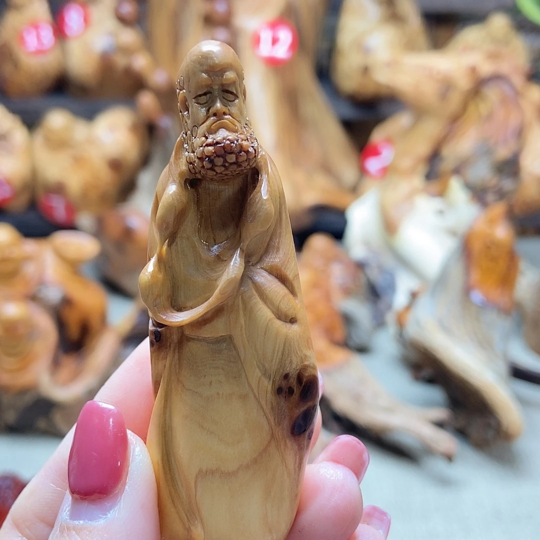 崖柏88888888888888888