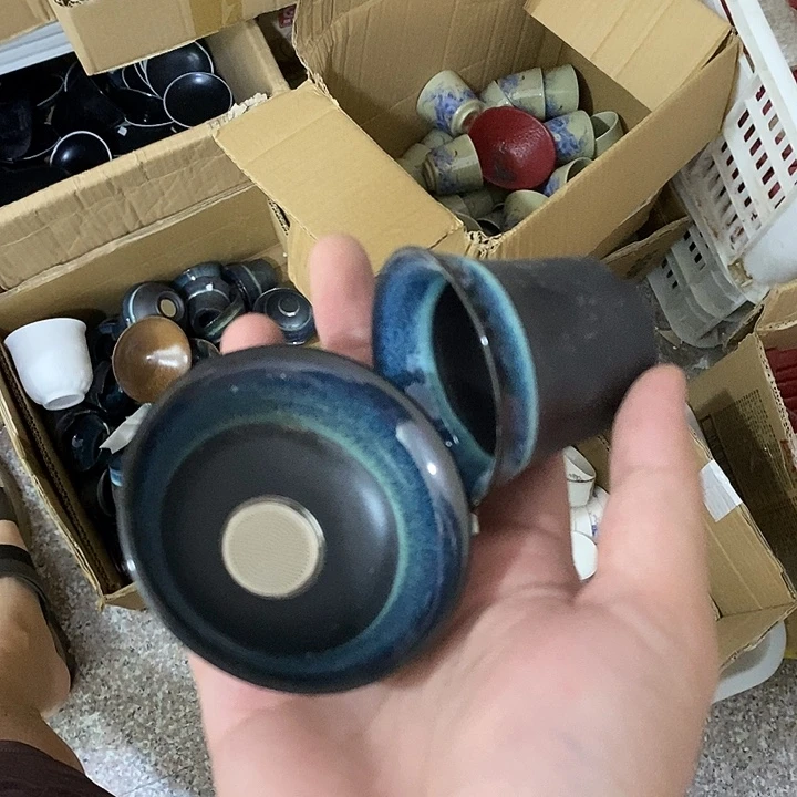 陶瓷艺术品及陶瓷壶