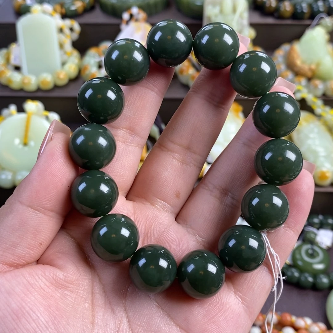 透闪石质玉未镶嵌手串