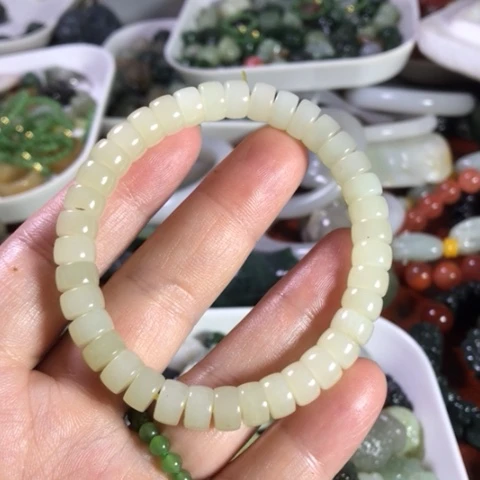 未镶嵌手链和田玉
