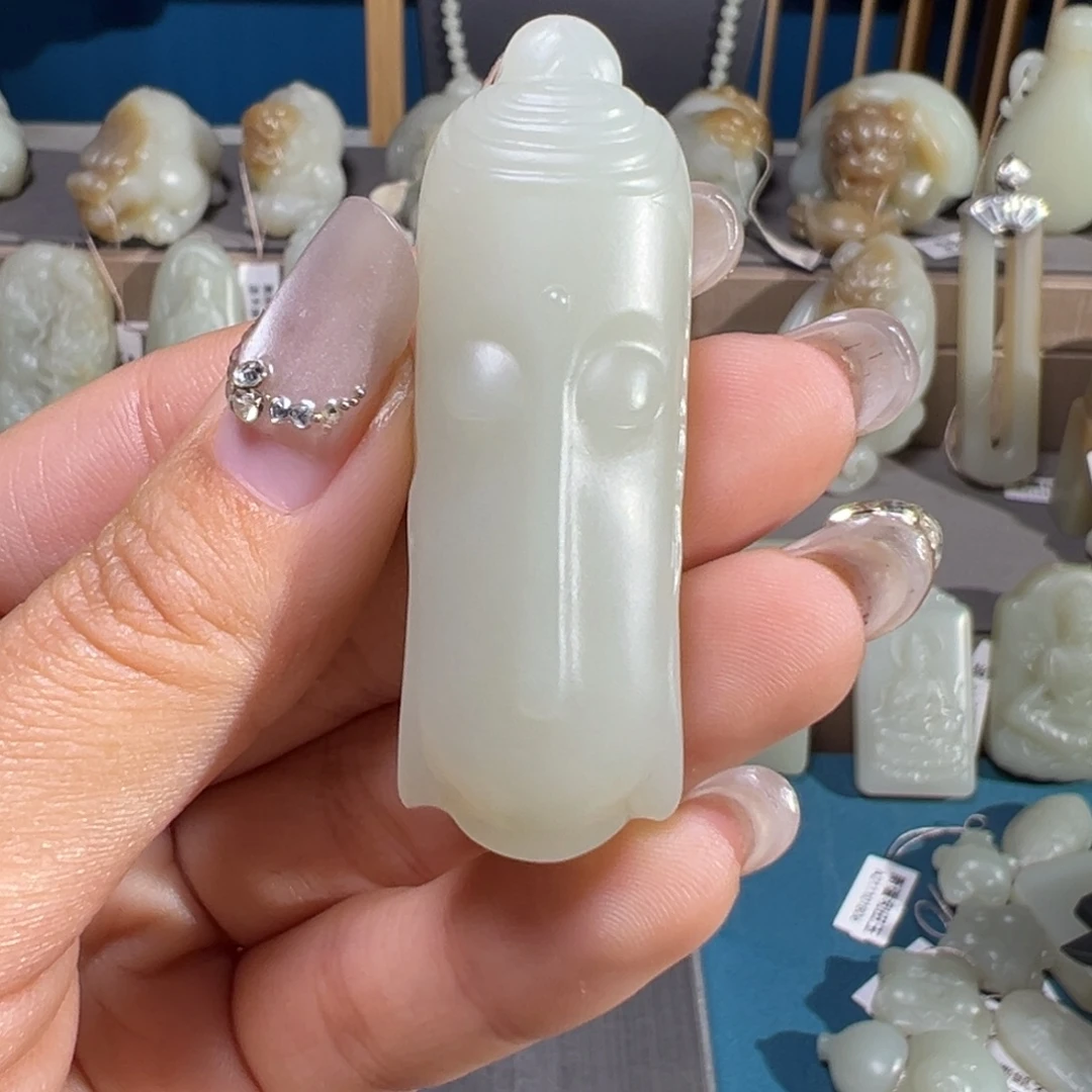 和田玉（糖玉）未镶嵌颈饰