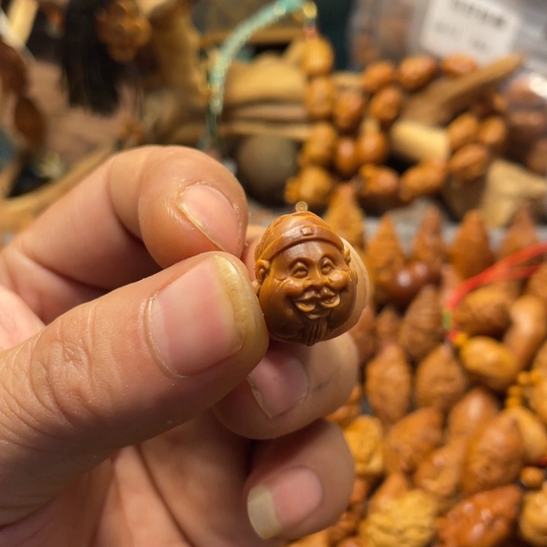 丫***丫橄榄核手串/手链搞钱354