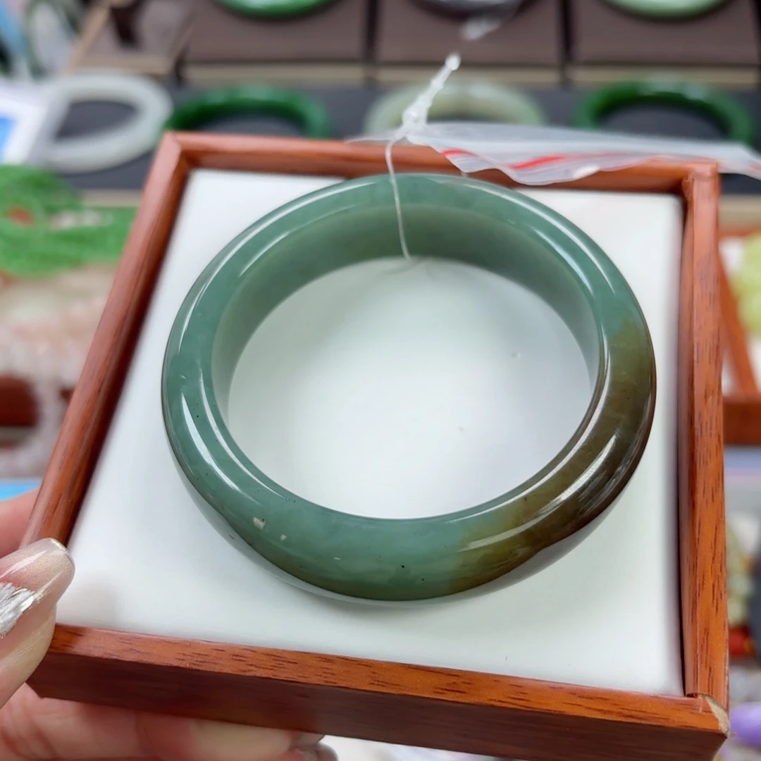 和田玉手镯56未镶嵌