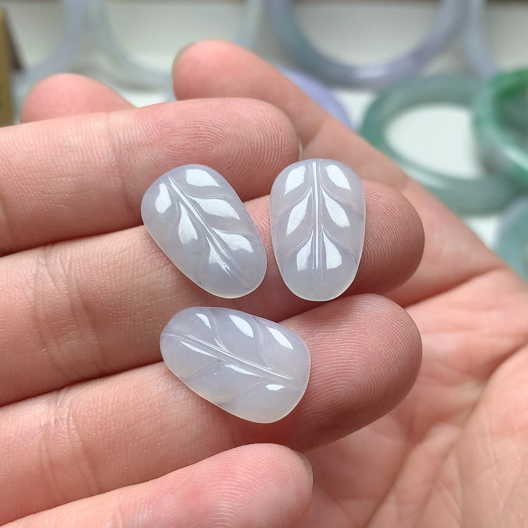 颈饰未镶嵌翡翠夜*凉3个