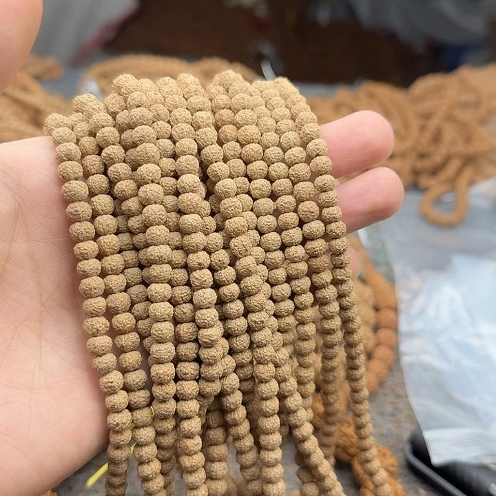 吊坠金刚菩提小肥盘龙6+114颗没有钢丝刷保手持