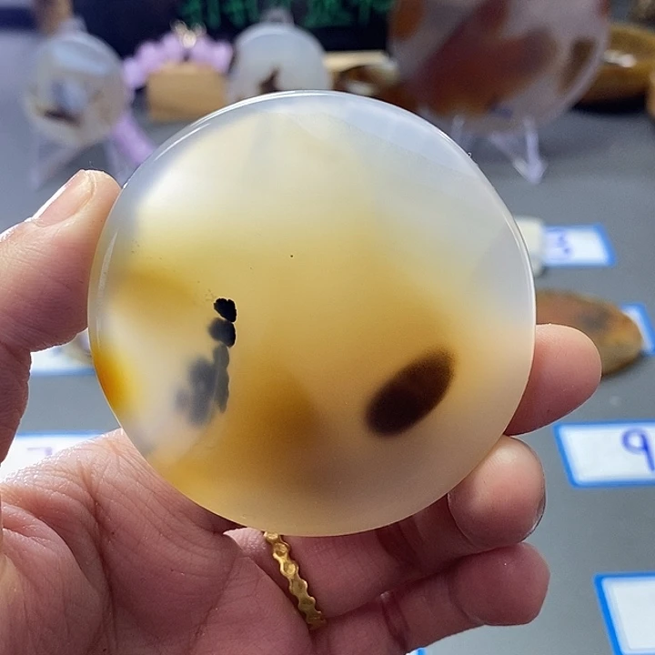 玛瑙/玉髓未镶嵌珠宝半成品