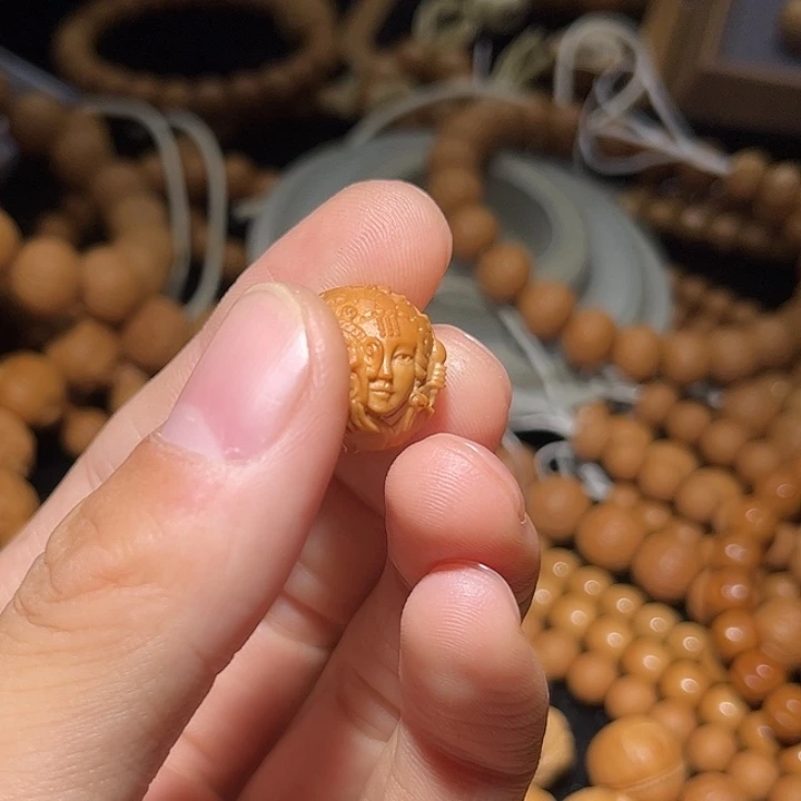 我***三吊坠猴头核桃前世今生