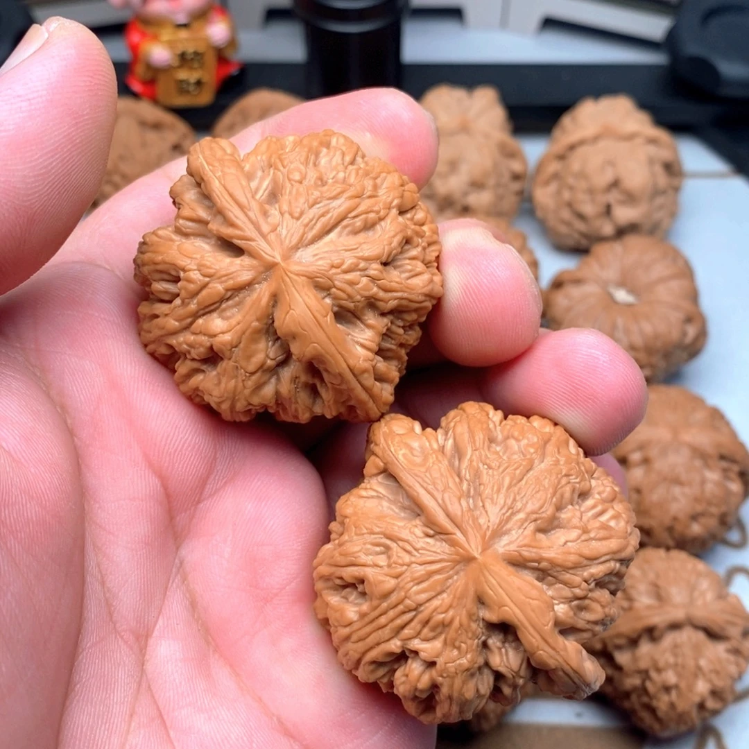 文玩核桃把件球筋46尺