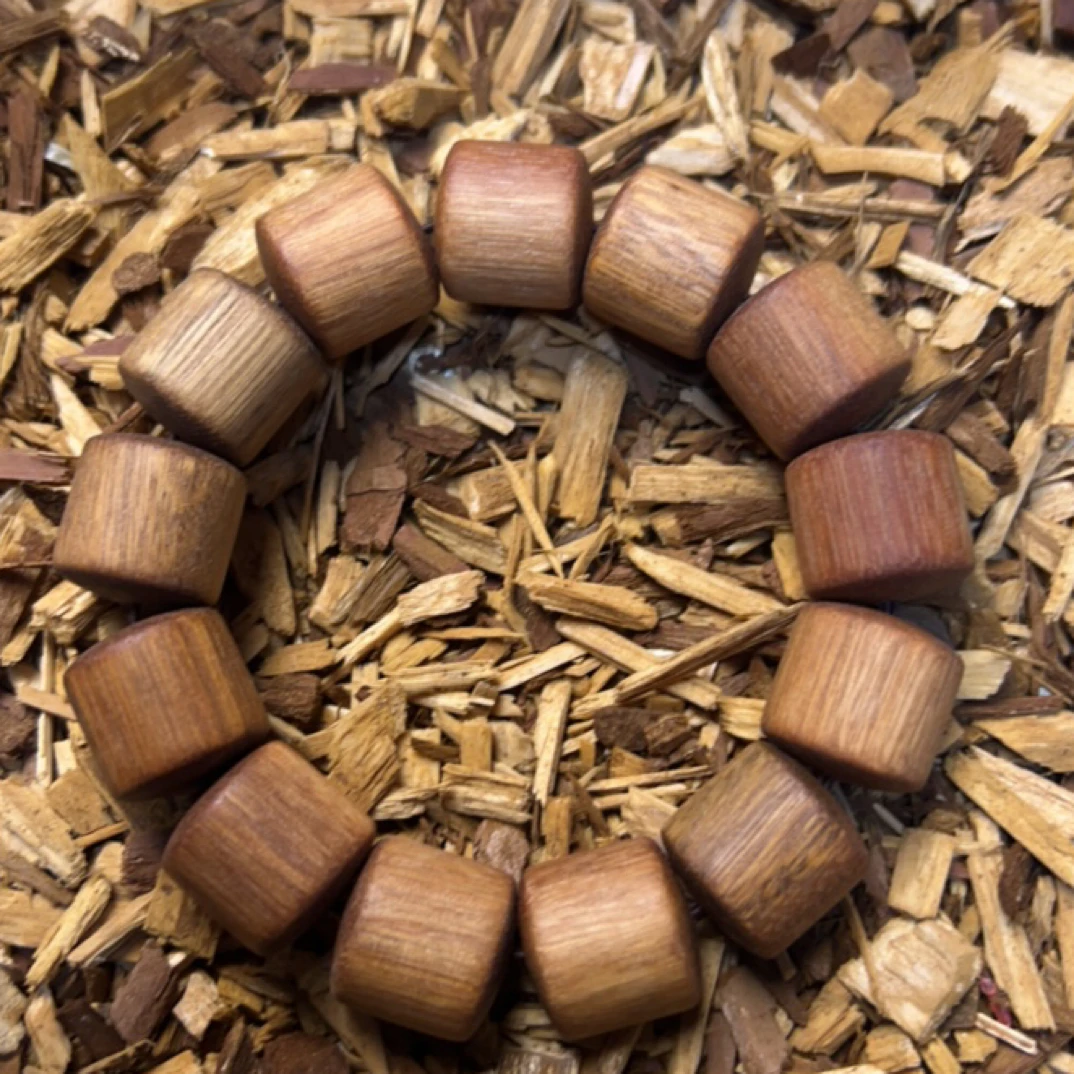 5 福来精选文玩沉香木作手串18mm