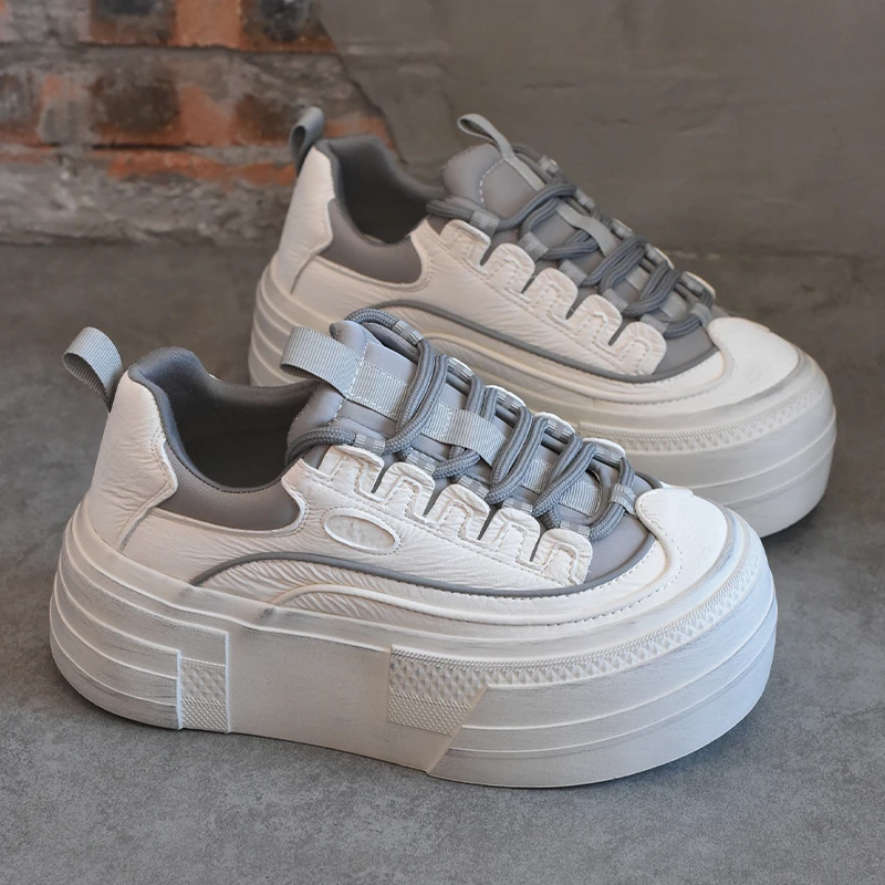 BAHONGLY/栢香妮增高6cm厚底面包板鞋女2025新款巨好看休闲小白鞋