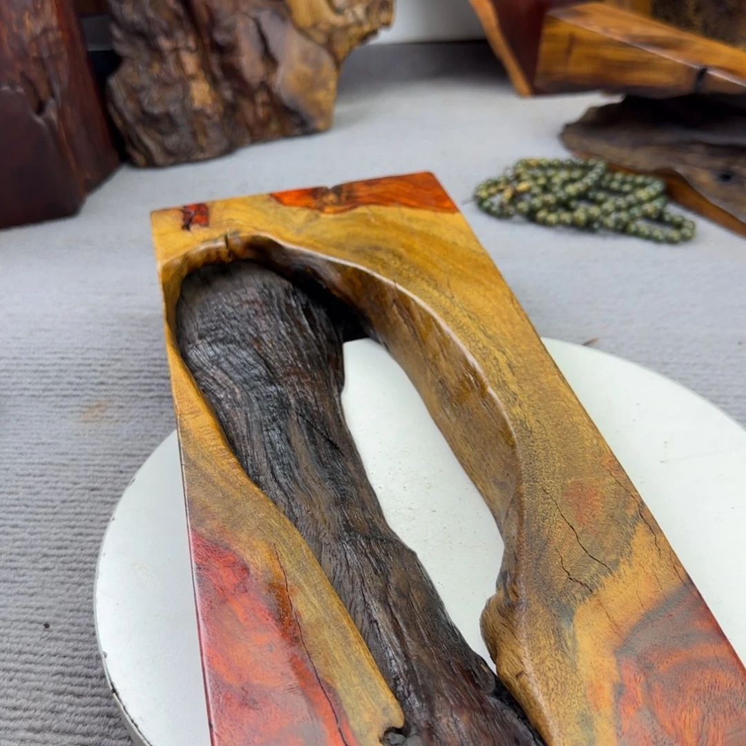 大果紫檀（缅甸花梨）博*