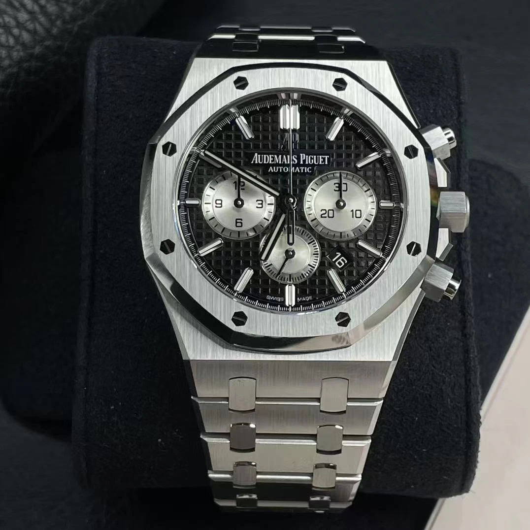 95新 Audemars Piguet/爱彼 劳大/26331st黑钢/41mm/21年保卡无盒