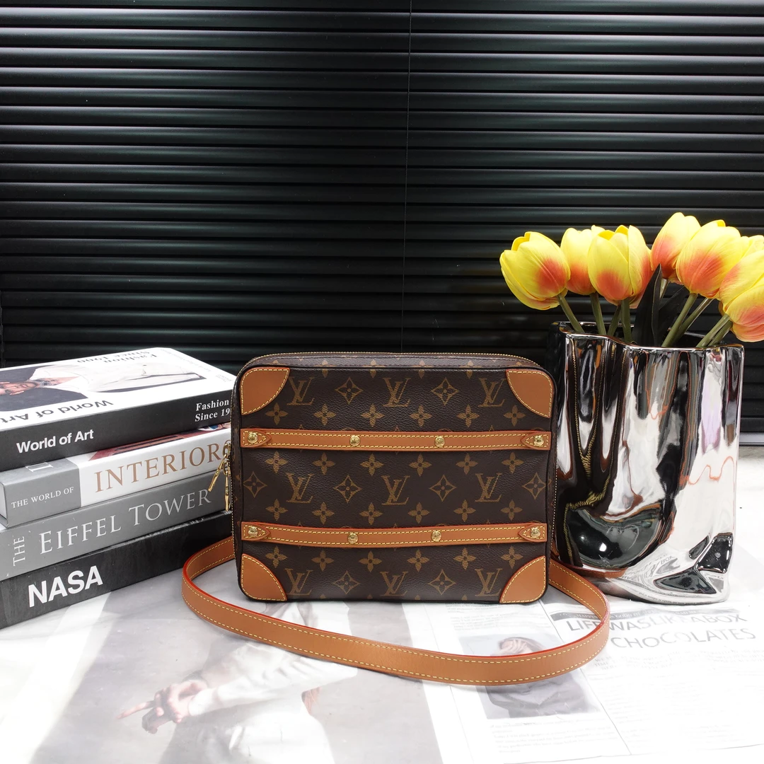 95新 LouisVuitton/路易威登 单肩包/T10317944