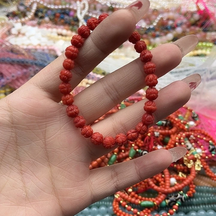 玛瑙/玉髓珠宝半成品未镶嵌7mm左右精灵雕刻手串