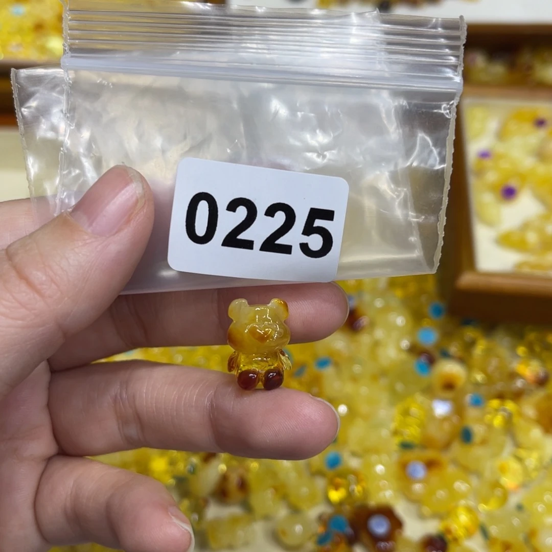 琥珀珠宝奇石未镶嵌
