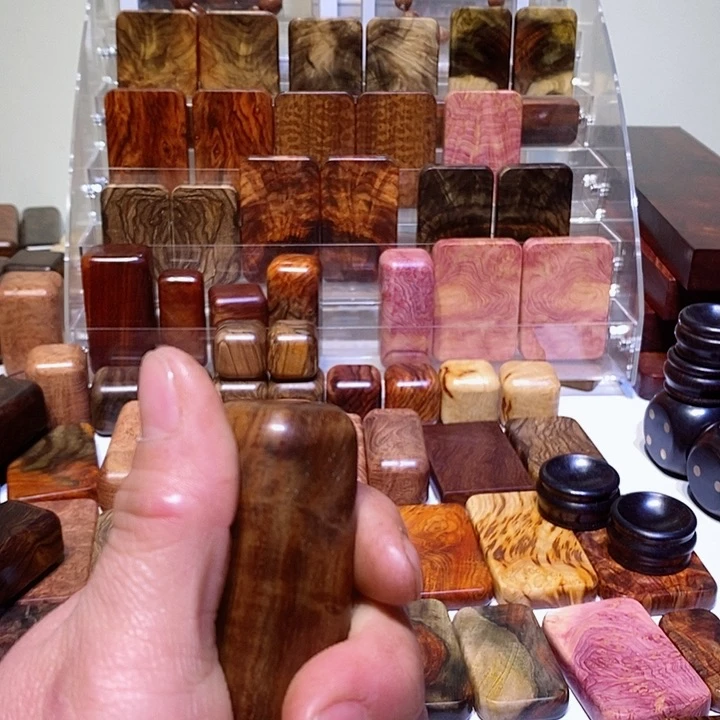 木胖*油木质把玩件654111个