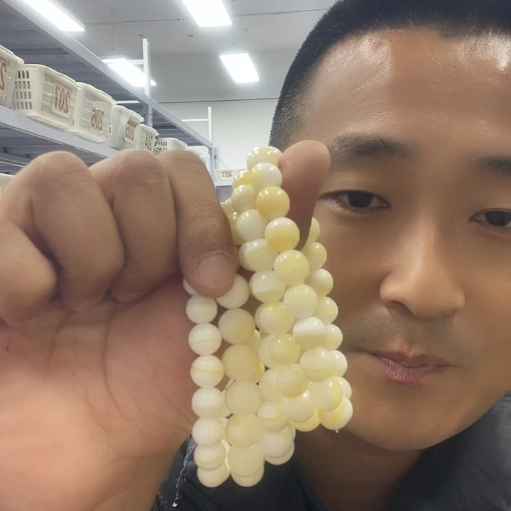 手串白玉菩提10左右玉华带黄
