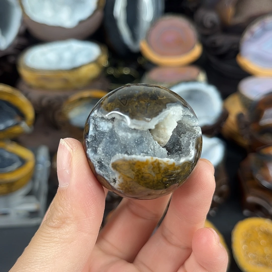 未镶嵌大型摆件（非配饰）水晶