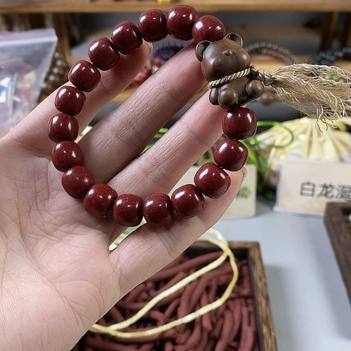 泥塑花蕊夫人9/10老型手串