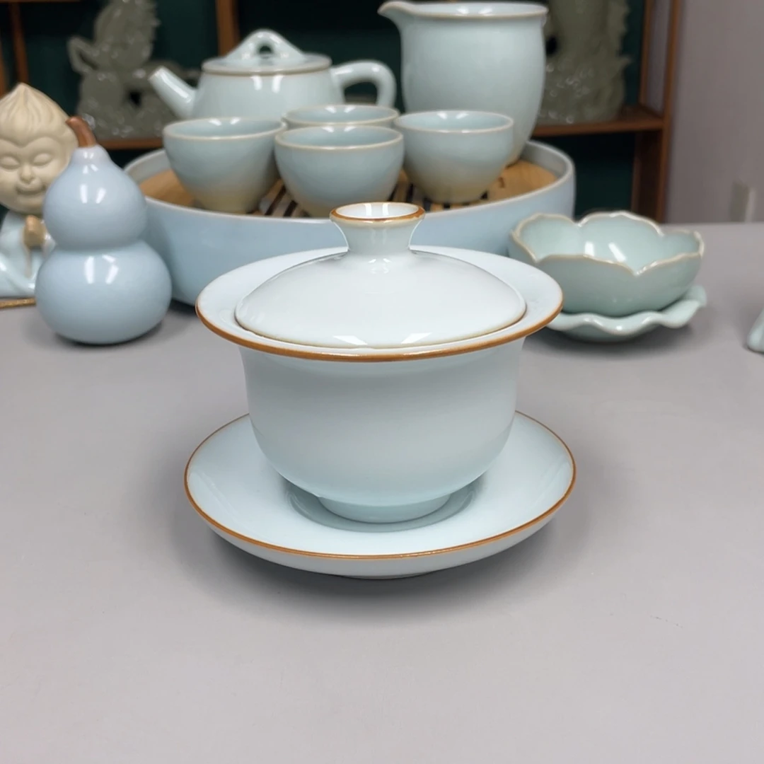 瓷手工元宝盖碗月白釉微瑕