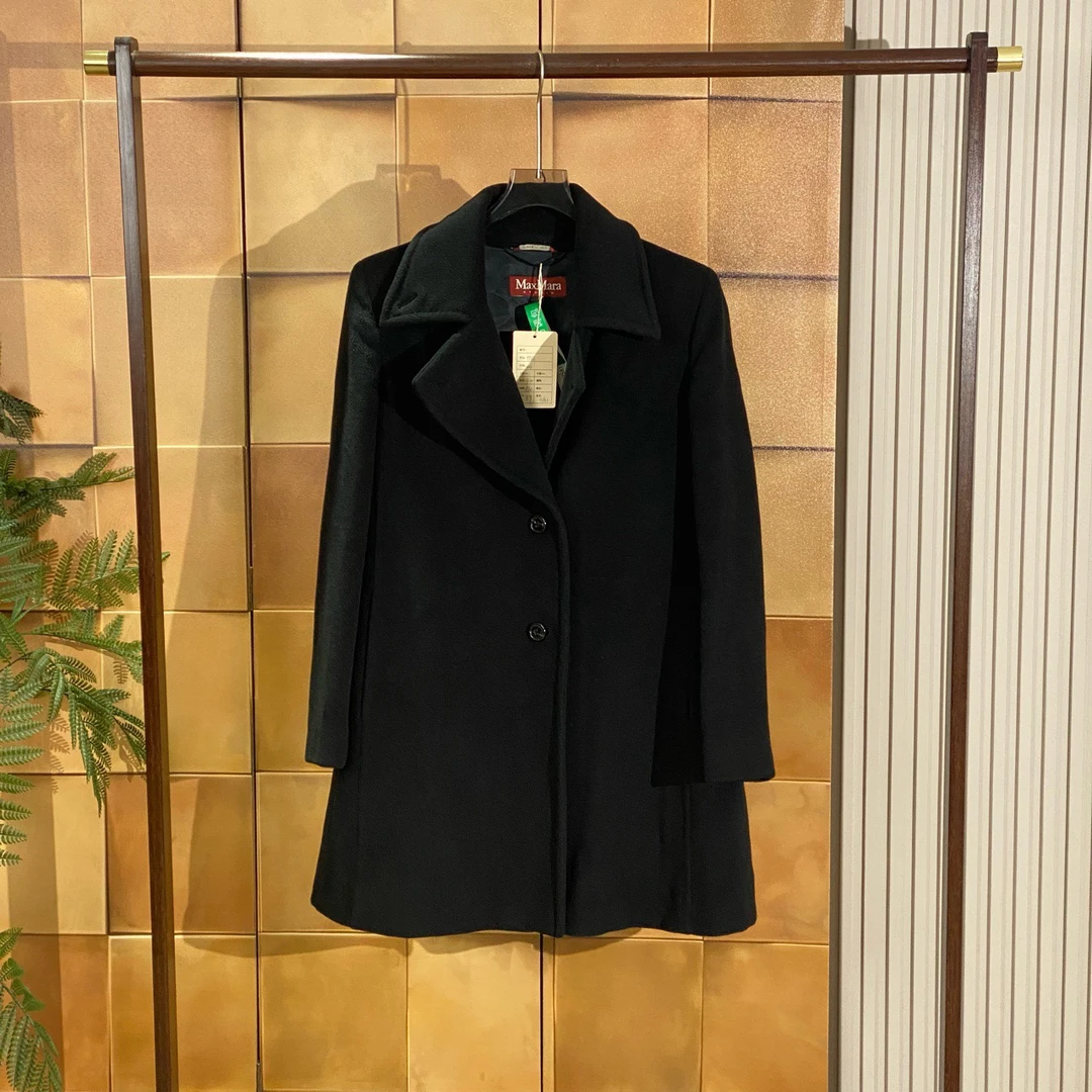 Maxmara黑色羊绒呢大衣/44码/99新/27581