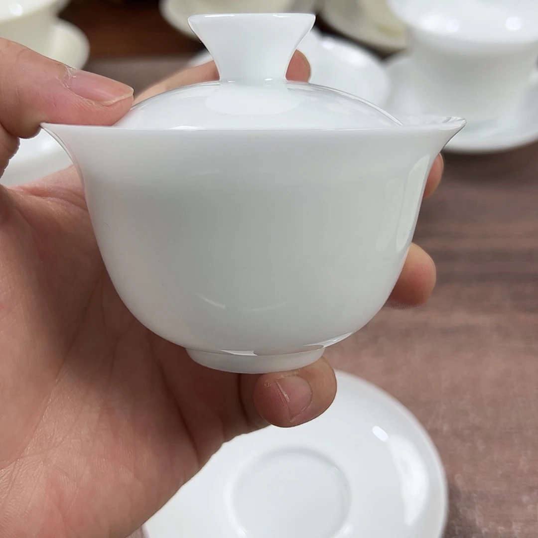 譕白德化白瓷茶具