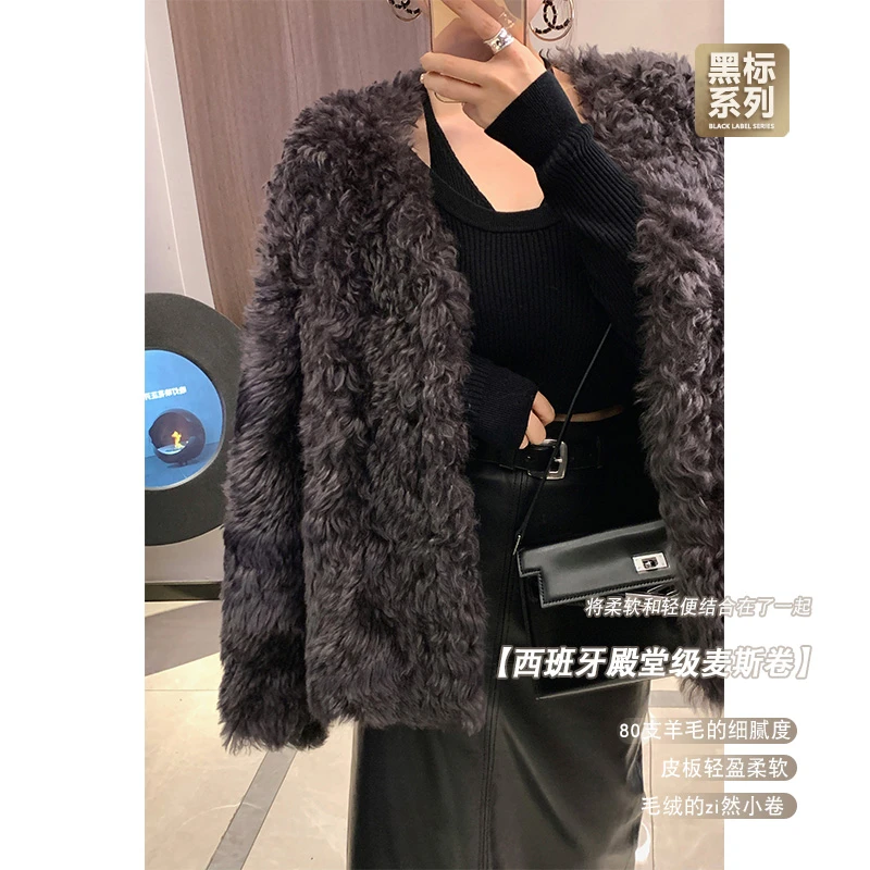 邹邹小个子新品 轻奢托斯卡纳皮毛一体皮草女高端品质毛绒外套