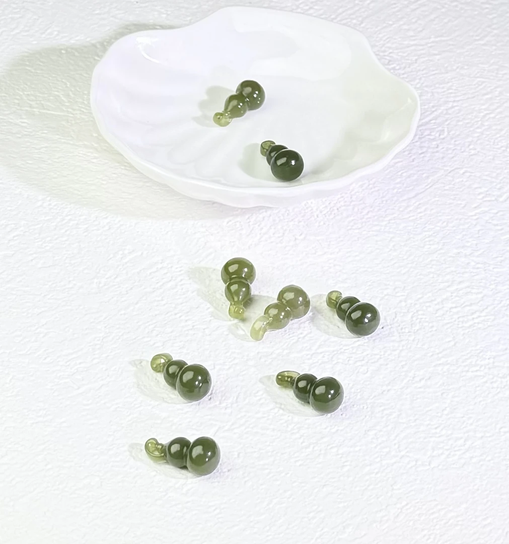 新疆和田玉葫芦吊坠（多样性发其一）