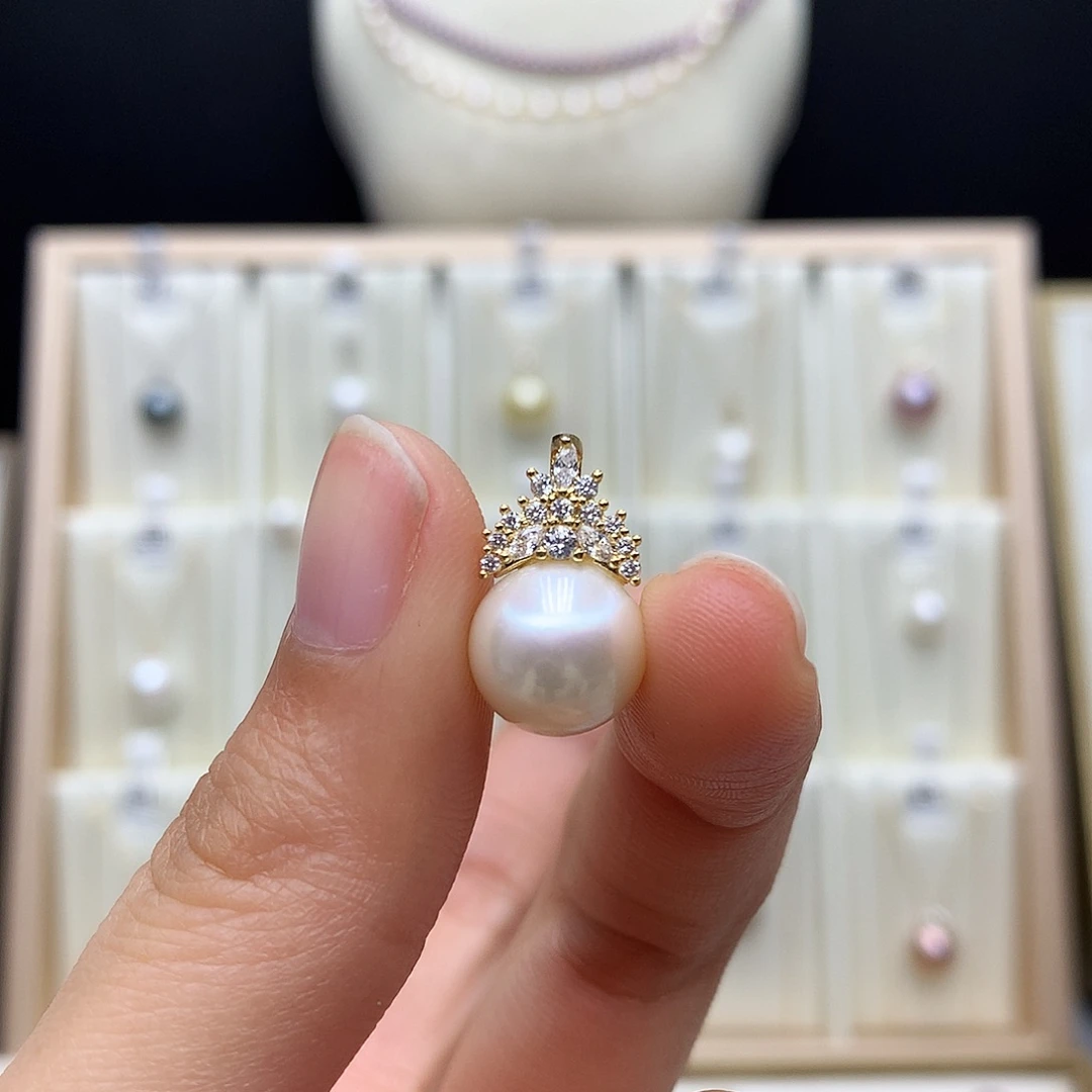 淡水珍珠颈饰合金