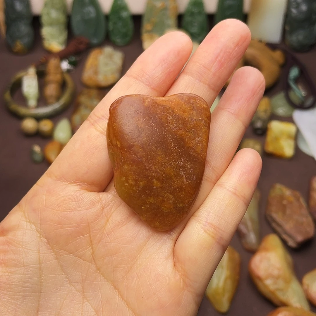 岫岩河磨玉（透闪石质玉）未镶嵌颈饰