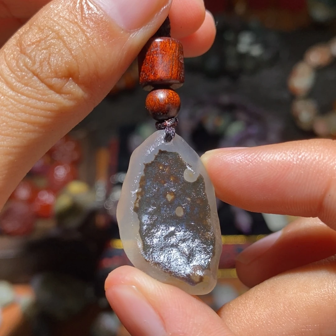 玛瑙/玉髓未镶嵌珠宝半成品