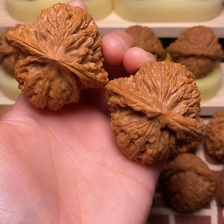 文玩核桃吊坠49南疆