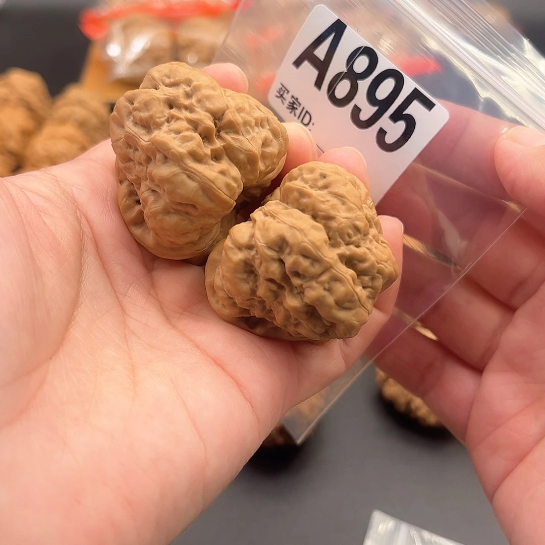 文玩核桃把件蛙蛙精品40肚44