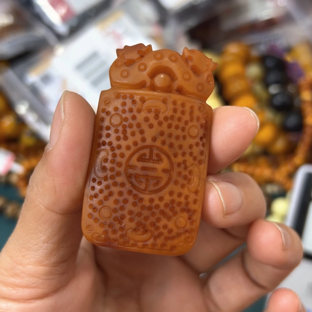 琥珀珠宝奇石未镶嵌574