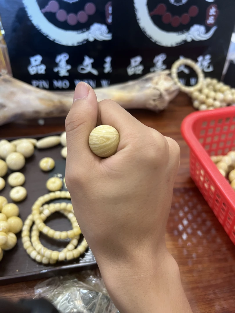 【品墨文玩】精工尺寸2.0正圆颗-北极牛千层雪妖孽花纹-单颗【带孔】