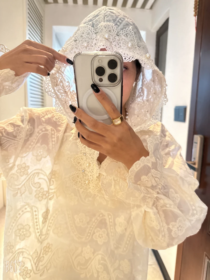 9051#欧货重工刺绣帽衫气质网红时尚长袖蕾丝衬衫女士