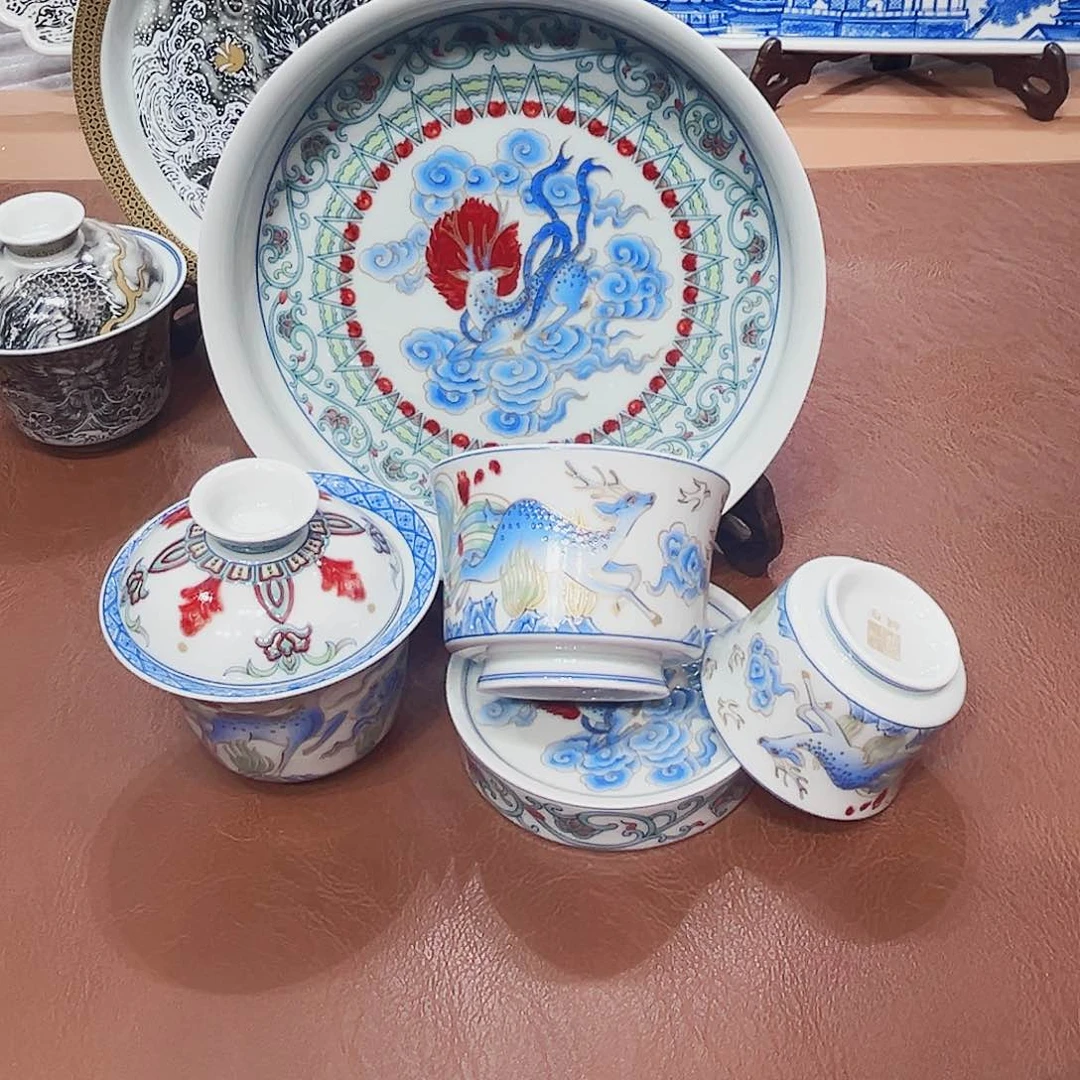 摆件景德镇陶瓷研究所从事生产经营