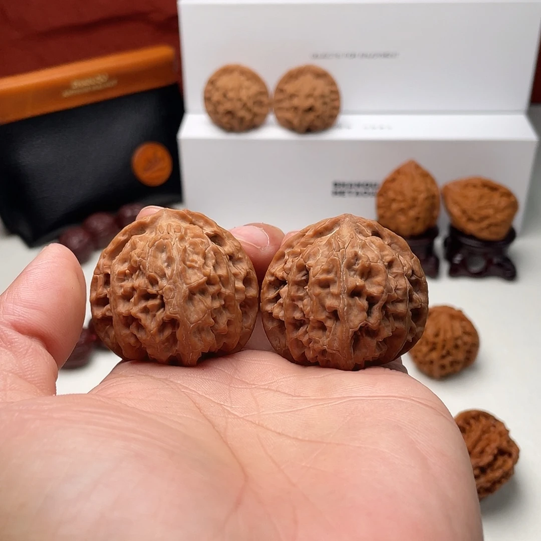 *****吊坠文玩核桃苹果园