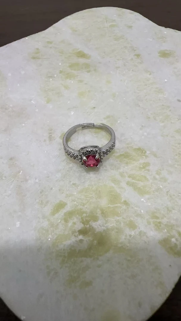 戒指 时尚精品戒指 D33