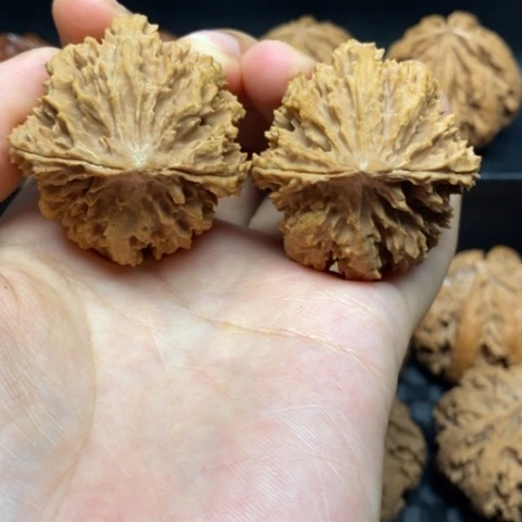 吊坠文玩核桃文玩11