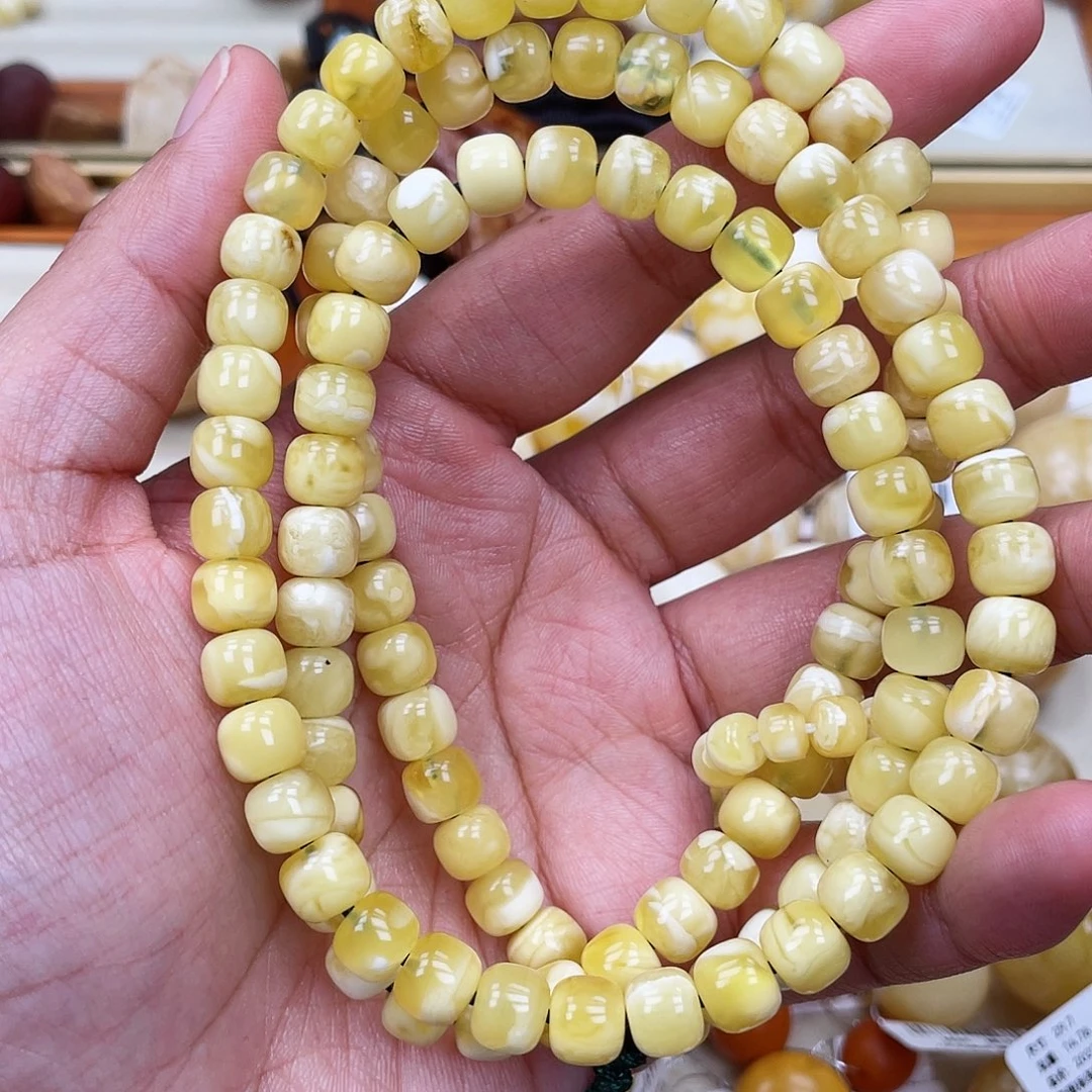 蜜蜡未镶嵌珠宝奇石8.2