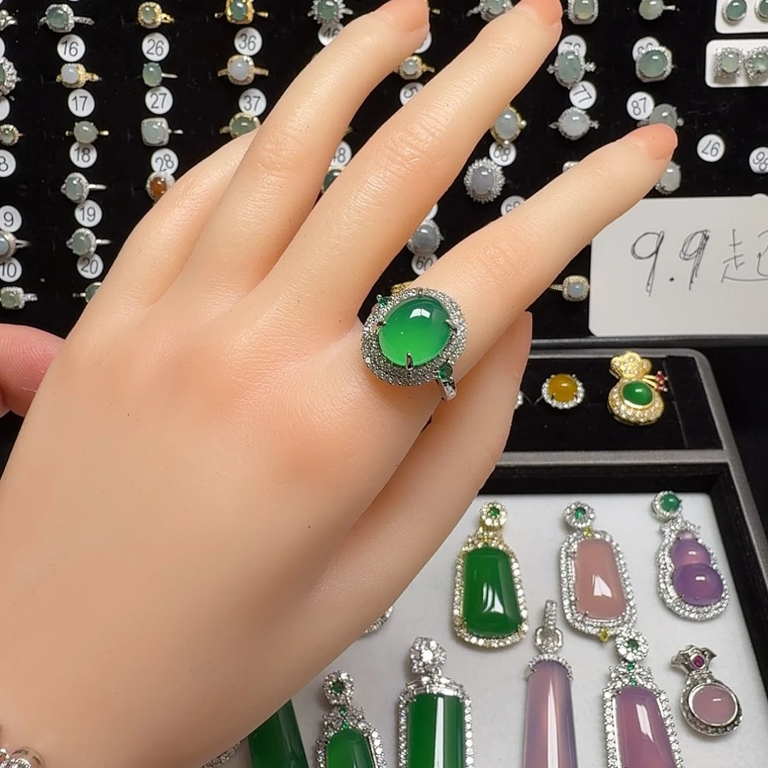 玛瑙/玉髓颈饰合金